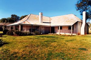 Dubbo country homestead - Australian architectural styles.jpg